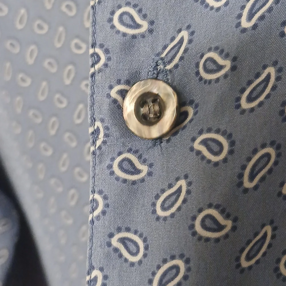 Bill Blass XL Silk Button Short Sleeve Shirt Light Blue Vintage EUC